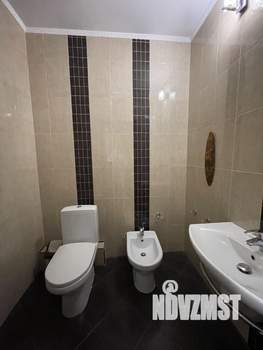 3-к квартира, вторичка, 121м2, 1/18 этаж