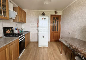 3-к квартира, вторичка, 70м2, 10/10 этаж