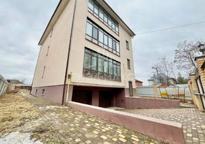 3-к квартира, вторичка, 117м2, 3/3 этаж