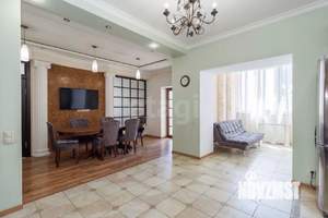 5-к квартира, вторичка, 164м2, 3/6 этаж