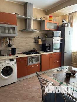 3-к квартира, вторичка, 95м2, 1/6 этаж