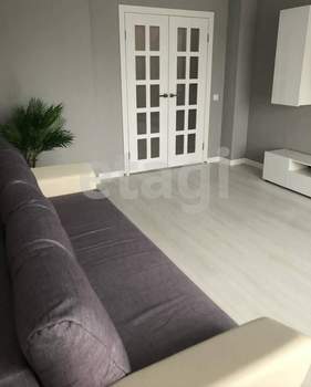 1-к квартира, вторичка, 42м2, 2/17 этаж