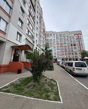 2-к квартира, вторичка, 57м2, 9/10 этаж