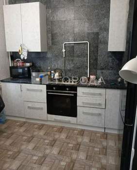 2-к квартира, вторичка, 61м2, 10/10 этаж