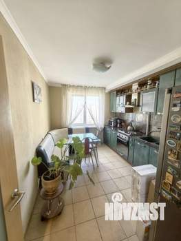 3-к квартира, вторичка, 64м2, 9/10 этаж