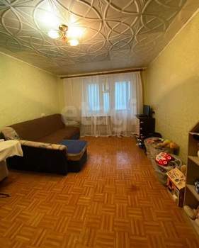 2-к квартира, вторичка, 43м2, 1/10 этаж