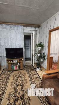 2-к квартира, вторичка, 42м2, 1/2 этаж