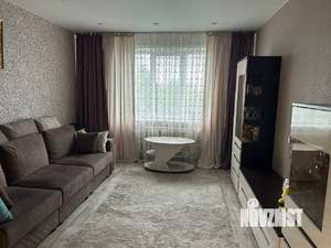 3-к квартира, вторичка, 63м2, 9/9 этаж