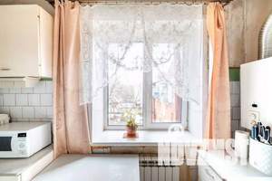 2-к квартира, вторичка, 52м2, 3/3 этаж