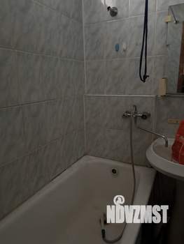 3-к квартира, вторичка, 53м2, 4/5 этаж