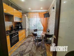 2-к квартира, вторичка, 47м2, 1/5 этаж