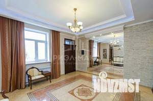 4-к квартира, вторичка, 295м2, 1/3 этаж