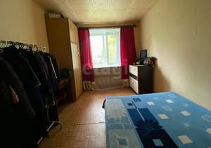 2-к квартира, вторичка, 43м2, 1/10 этаж