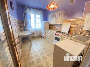 3-к квартира, вторичка, 63м2, 5/5 этаж