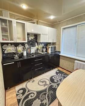 2-к квартира, вторичка, 45м2, 1/5 этаж