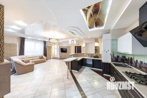 3-к квартира, вторичка, 133м2, 3/8 этаж