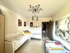 3-к квартира, вторичка, 73м2, 5/10 этаж