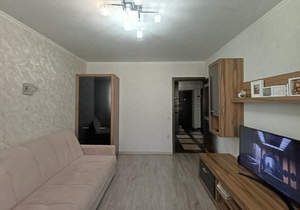 2-к квартира, вторичка, 47м2, 9/9 этаж