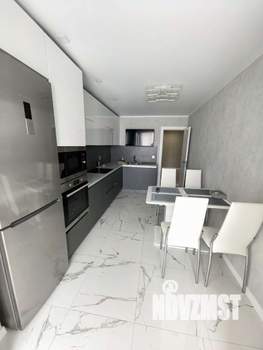 2-к квартира, вторичка, 60м2, 13/15 этаж