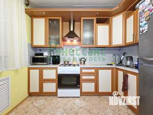 2-к квартира, вторичка, 60м2, 9/10 этаж