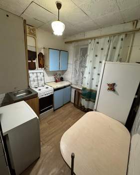 2-к квартира, вторичка, 46м2, 1/5 этаж