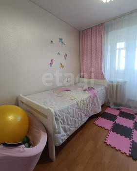 3-к квартира, вторичка, 65м2, 8/10 этаж