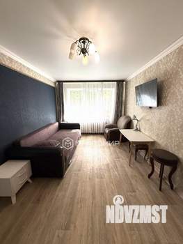 2-к квартира, вторичка, 45м2, 1/5 этаж