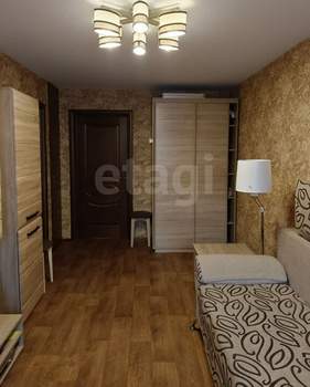 3-к квартира, вторичка, 62м2, 3/5 этаж