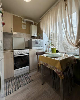 2-к квартира, вторичка, 40м2, 3/5 этаж