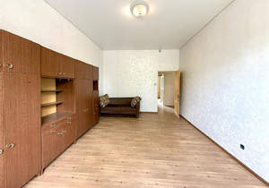 2-к квартира, вторичка, 55м2, 3/3 этаж