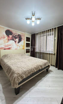 2-к квартира, вторичка, 63м2, 6/10 этаж