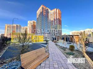 2-к квартира, вторичка, 61м2, 9/16 этаж