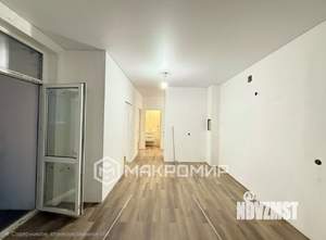 2-к квартира, вторичка, 58м2, 1/16 этаж