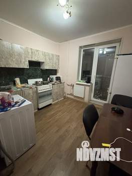 2-к квартира, вторичка, 55м2, 13/16 этаж