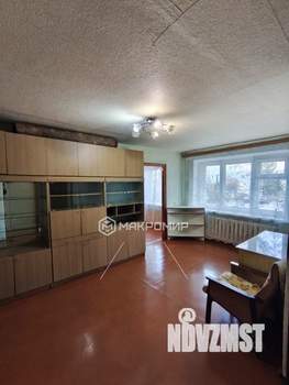 2-к квартира, вторичка, 45м2, 1/5 этаж