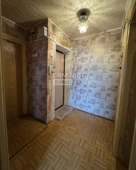 2-к квартира, вторичка, 42м2, 5/5 этаж