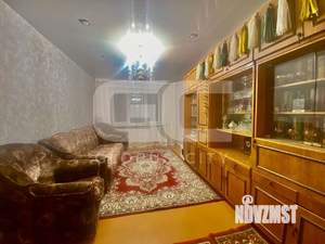 3-к квартира, вторичка, 57м2, 8/9 этаж