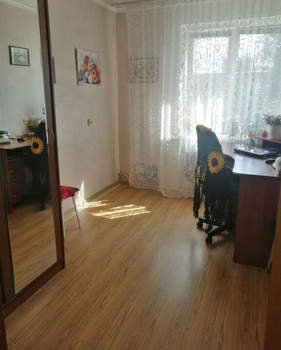 4-к квартира, вторичка, 62м2, 5/5 этаж