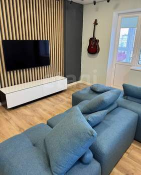 2-к квартира, вторичка, 57м2, 8/17 этаж