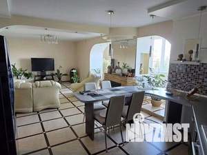 3-к квартира, вторичка, 97м2, 10/10 этаж