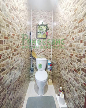 3-к квартира, вторичка, 58м2, 5/5 этаж
