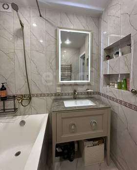 2-к квартира, вторичка, 61м2, 2/10 этаж