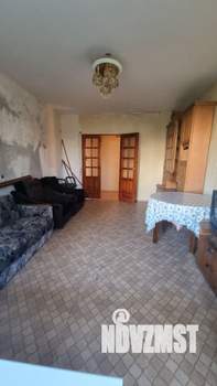 3-к квартира, вторичка, 63м2, 2/10 этаж