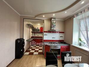 3-к квартира, вторичка, 85м2, 9/9 этаж