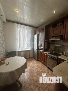 2-к квартира, вторичка, 63м2, 4/4 этаж