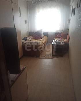 3-к квартира, вторичка, 59м2, 1/5 этаж