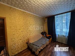 2-к квартира, вторичка, 53м2, 1/4 этаж