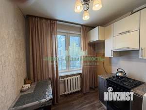2-к квартира, вторичка, 49м2, 1/5 этаж