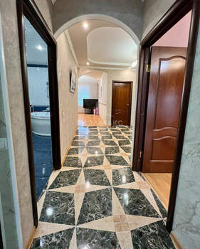 3-к квартира, вторичка, 100м2, 5/8 этаж