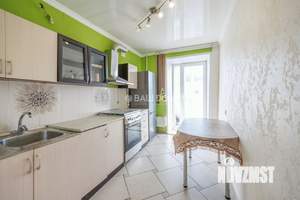 3-к квартира, вторичка, 63м2, 9/10 этаж